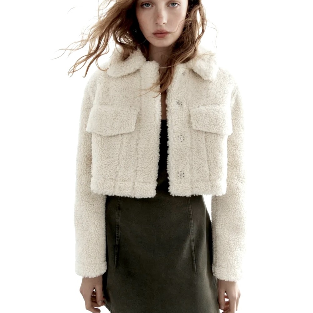 ZARA Eggshell Fleece Long Sleeve Cropped Overshirt with Lapel Collar, Size M